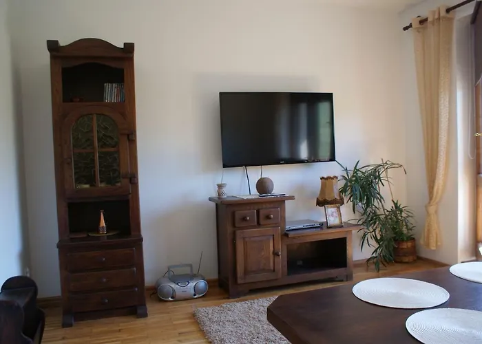 W Kozubniku Z Widokiem Na Gory *